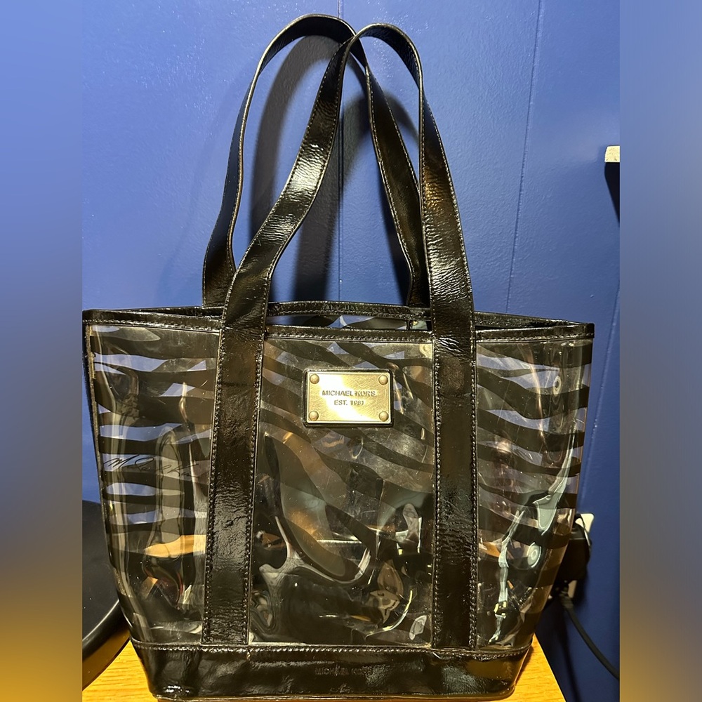 Micheal Kors Black Zebra Print Tote Bag Beach Shopping Good Preowned Condition